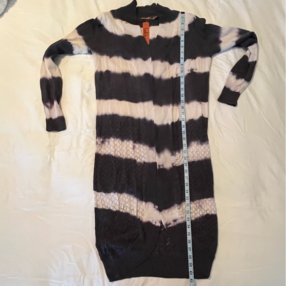 belldini Sweater Cardigan - Picture 6 of 6